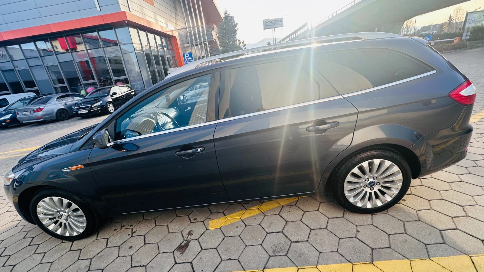 Ford Mondeo 2.0 - изображение 3