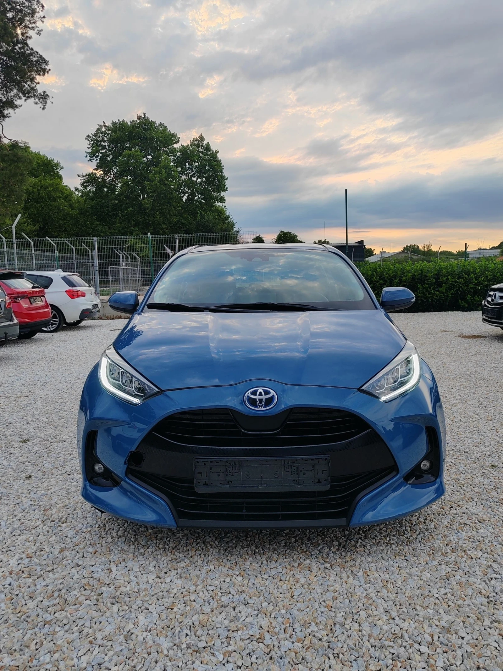 Toyota Yaris 1.5, 93к.с. ТОП FULL - изображение 5