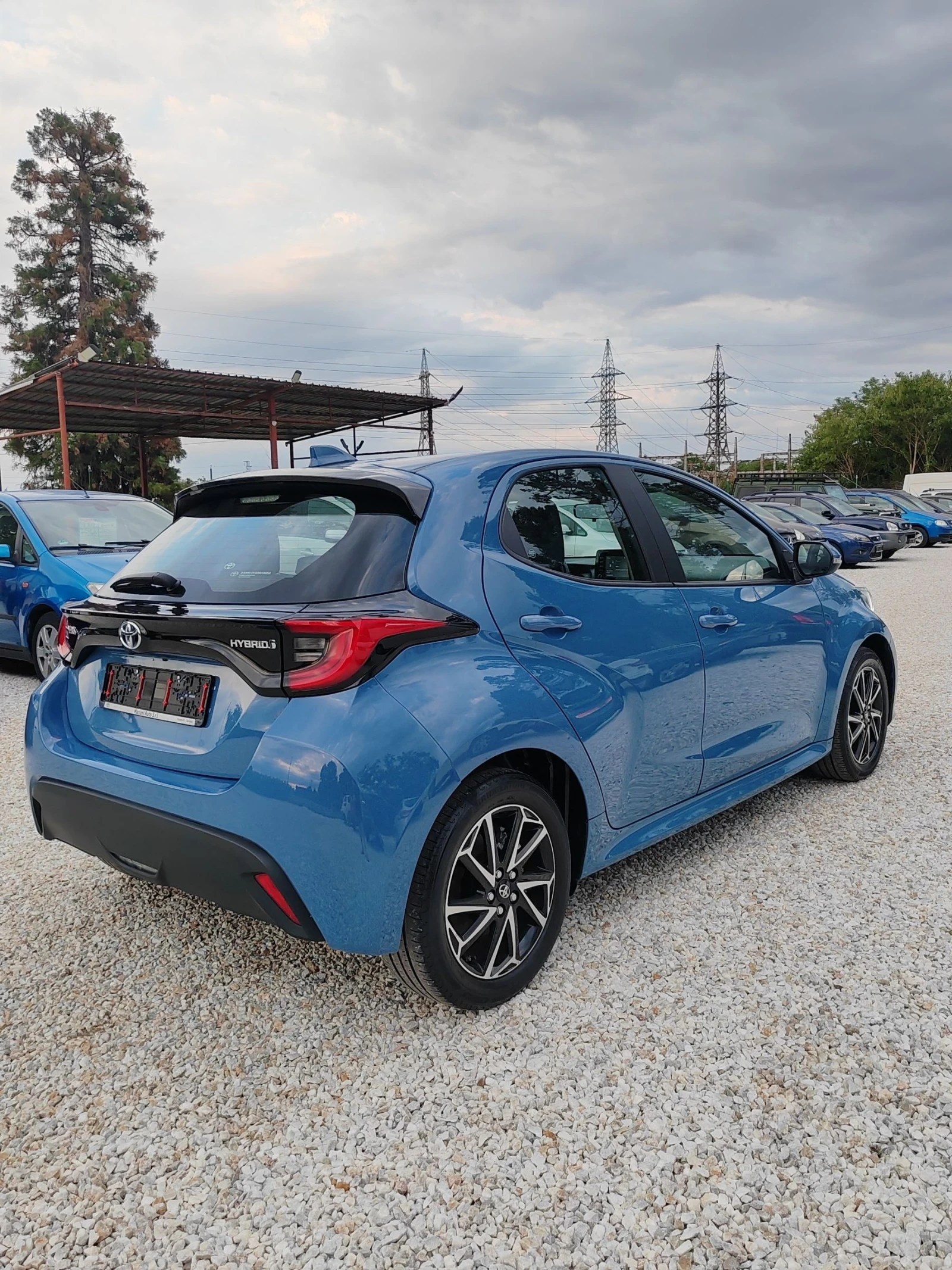 Toyota Yaris 1.5, 93к.с. ТОП FULL - изображение 3