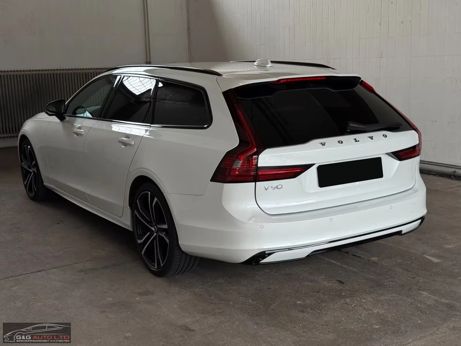 Volvo V90 R-DESIGN/197HP/CAM/MEMO/H&K/NAVI/LED/KLESS/308g - изображение 3