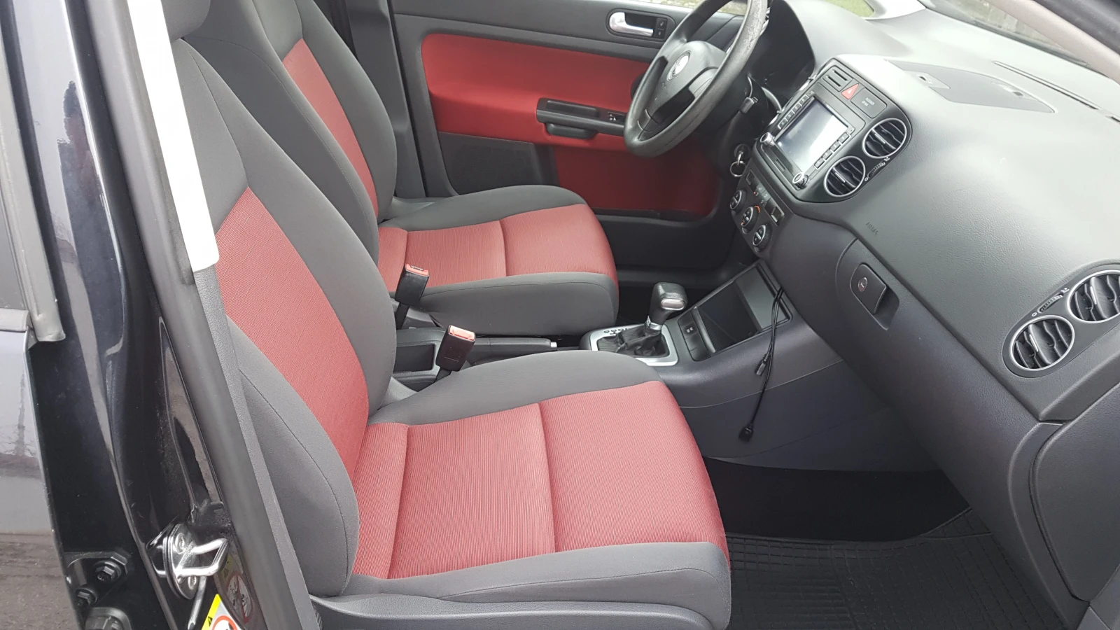 VW Golf Plus 1.9TDI 105кс - изображение 10