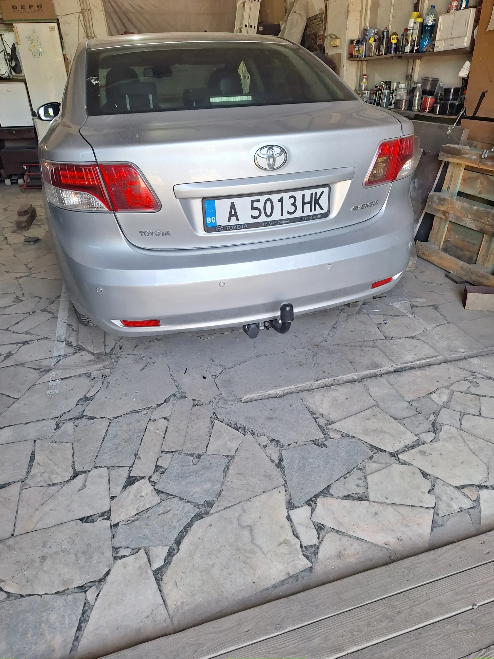 Toyota Avensis 2.0, снимка 15 - Автомобили и джипове - 53529713