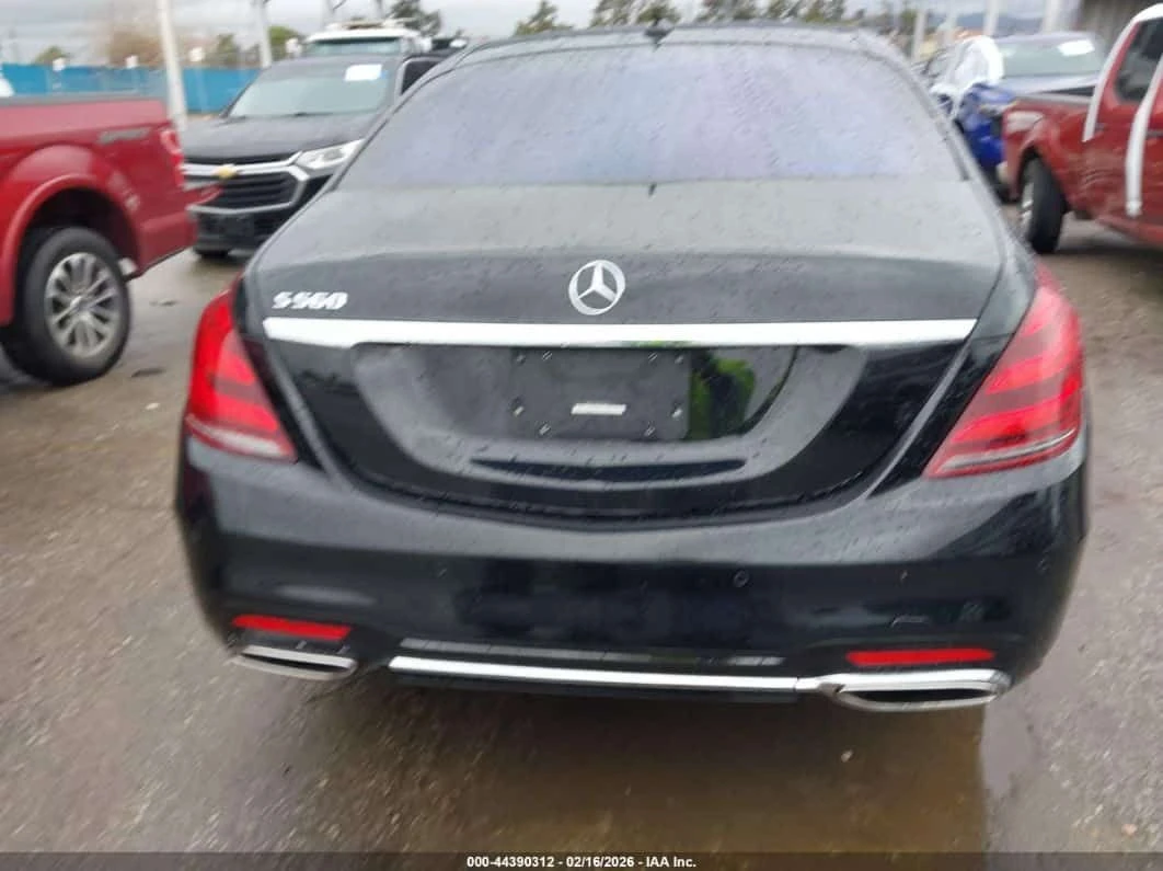 Mercedes-Benz S 560 * 4.0* 360* Pano* Burmester* Lane Assist - изображение 9