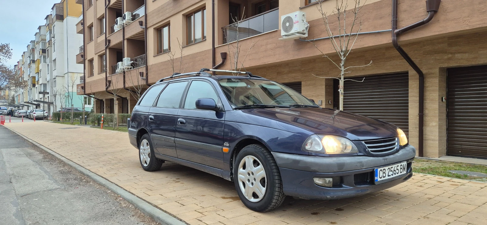Toyota Avensis 2000