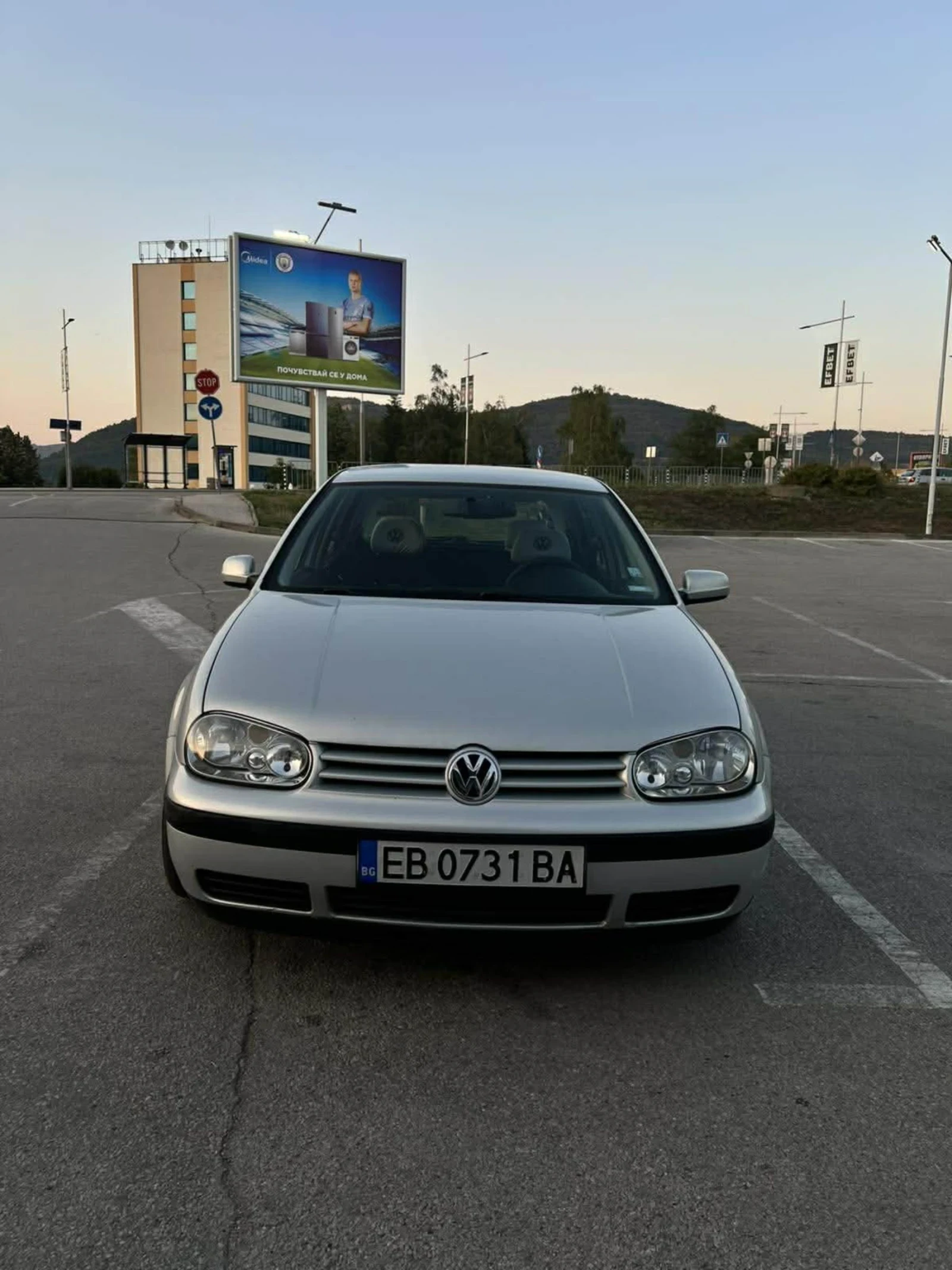VW Golf Газ, снимка 5 - Автомобили и джипове - 53953858
