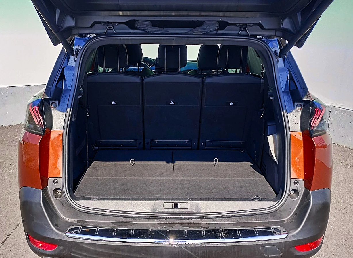 Peugeot 5008 GT- line 6+ 1, снимка 11 - Автомобили и джипове - 54193669