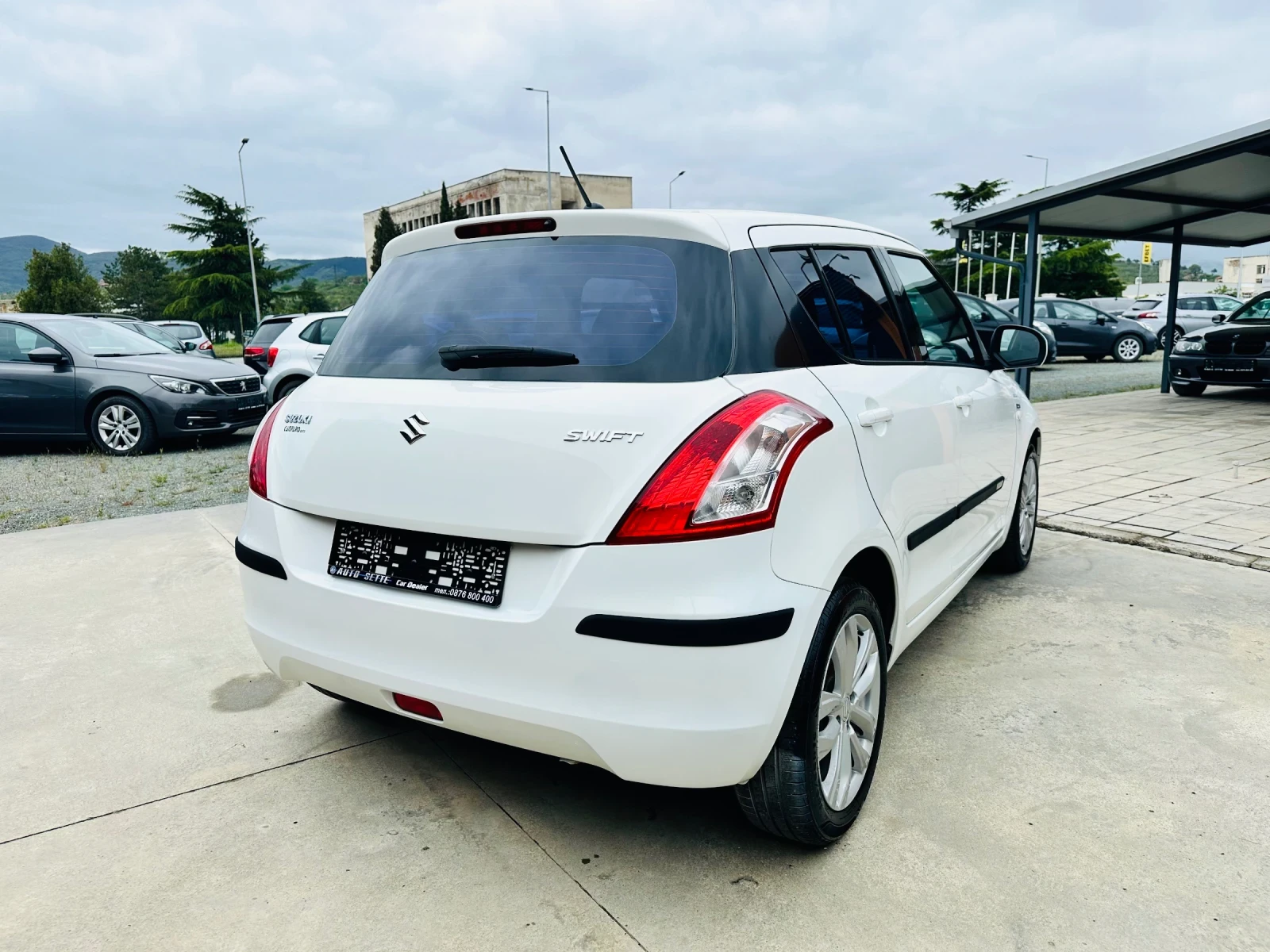 Suzuki Swift 1.3 multijet, снимка 5 - Автомобили и джипове - 54367468