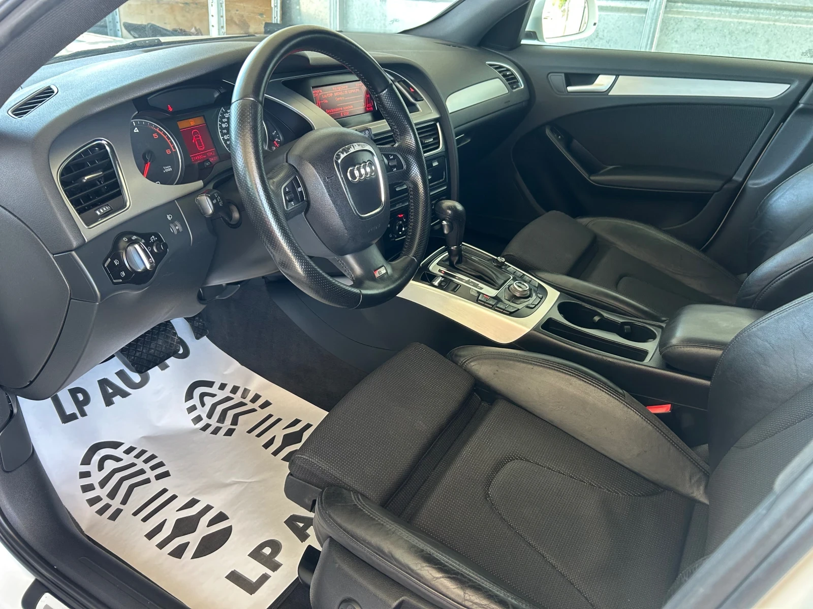 Audi A4 * 2.0* TDI* 143к.с* S-line* AUTOMAT* , снимка 7 - Автомобили и джипове - 54409488