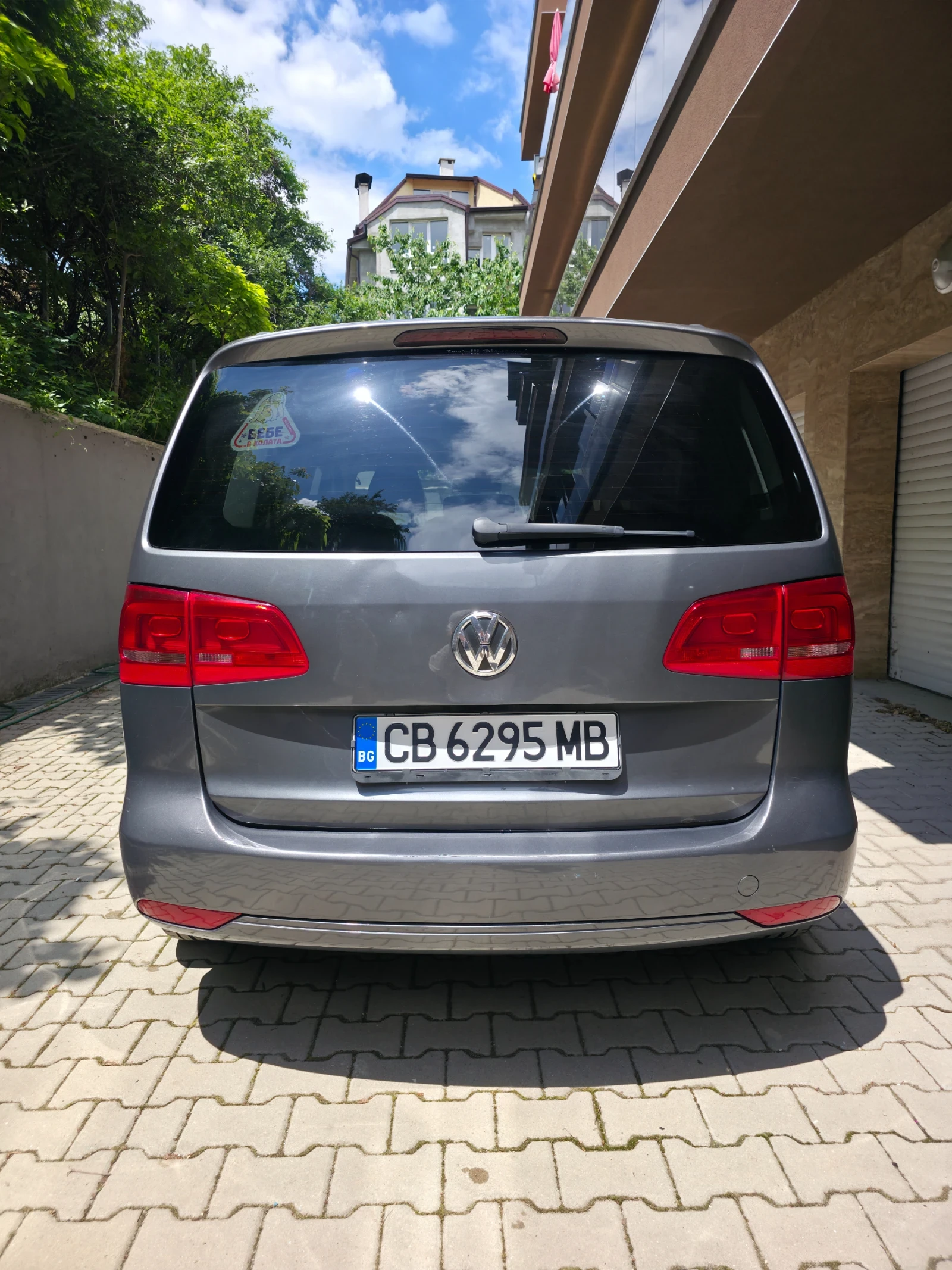 VW Touran EcoFuel 1.4 TSI, снимка 5 - Автомобили и джипове - 54728681