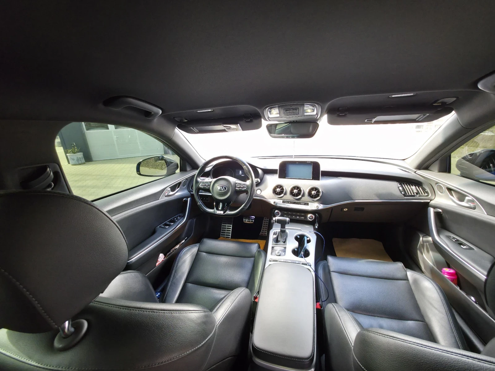 Kia Stinger 3.3 BiTurbo, снимка 15 - Автомобили и джипове - 54752148