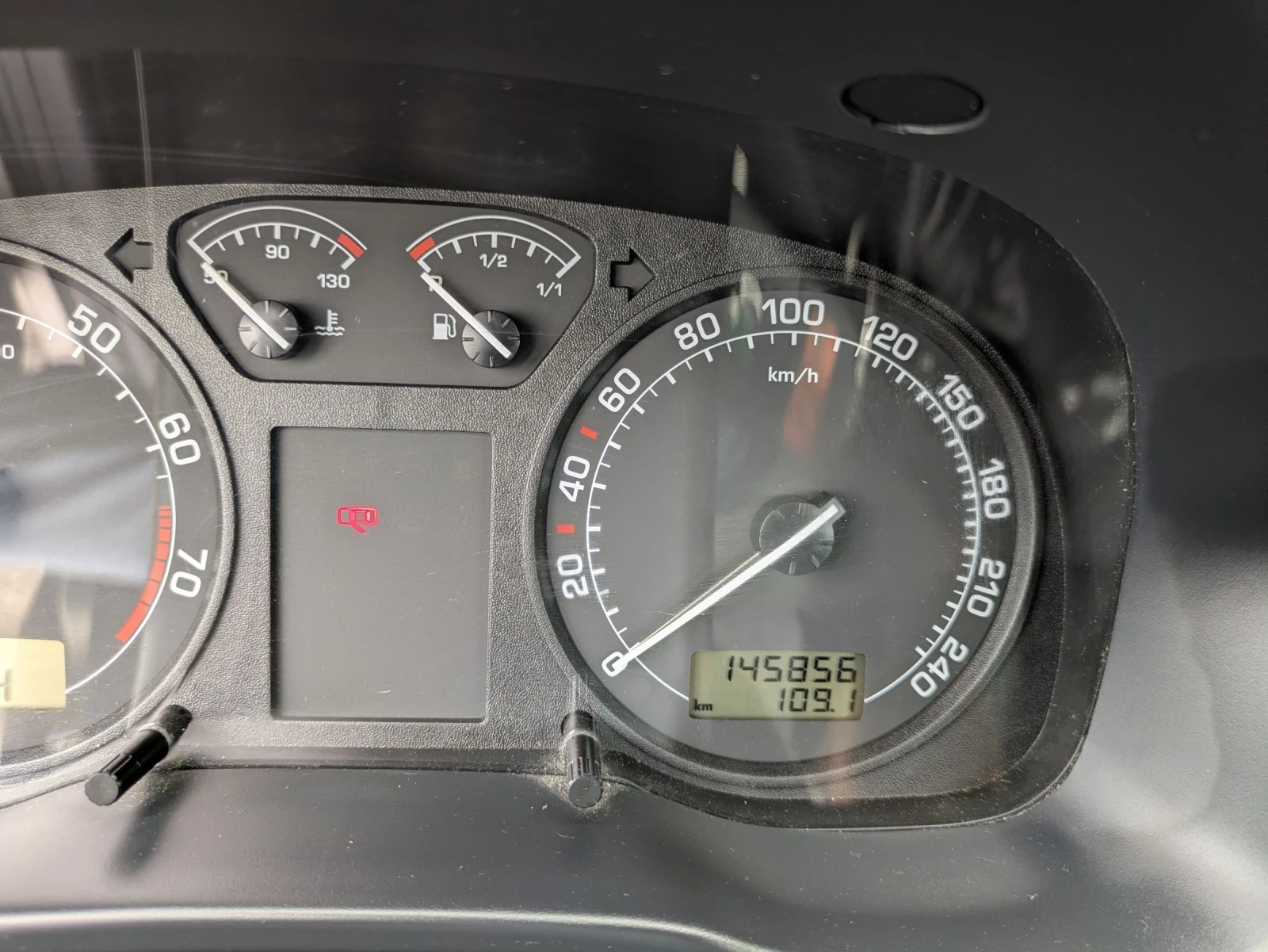 Skoda Octavia 1.6i 102k.c., снимка 13 - Автомобили и джипове - 54775678