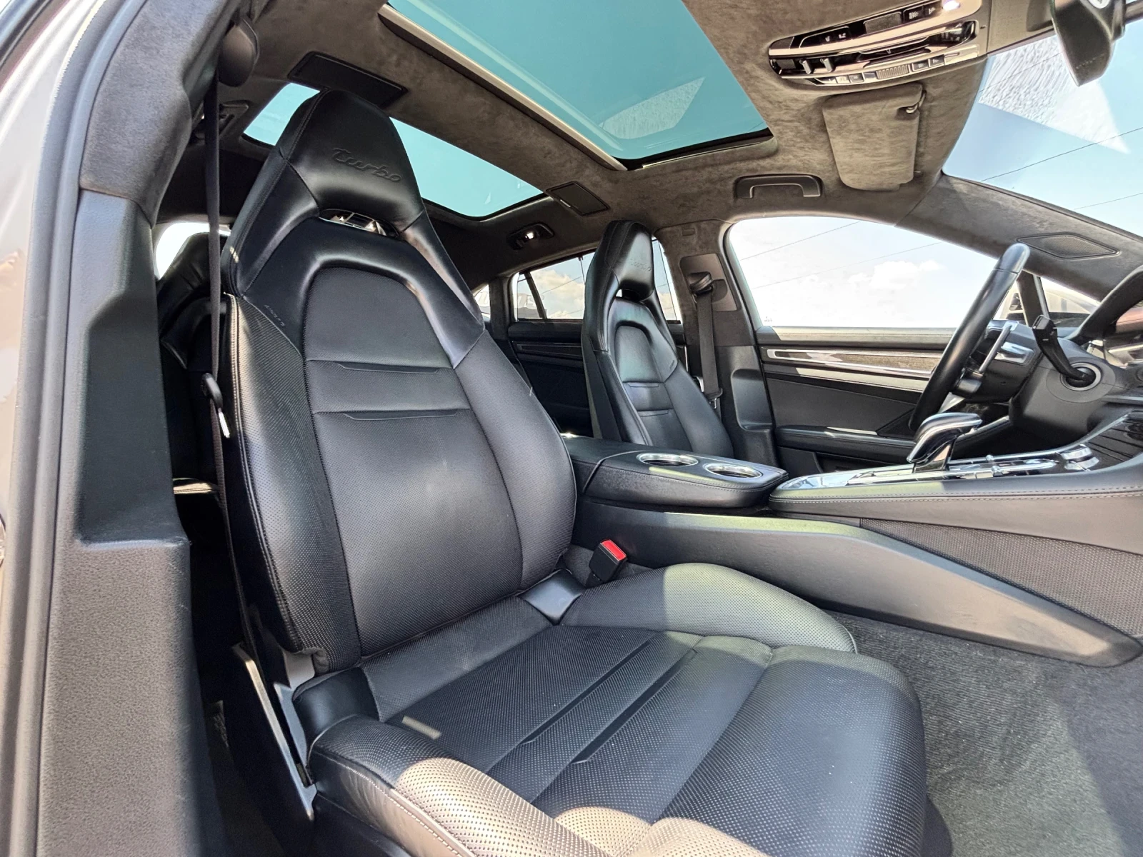 Porsche Panamera V8 TURBO/EXECUTIVE/LONG/КЕРАМИКА/FULL, снимка 10 - Автомобили и джипове - 54786799