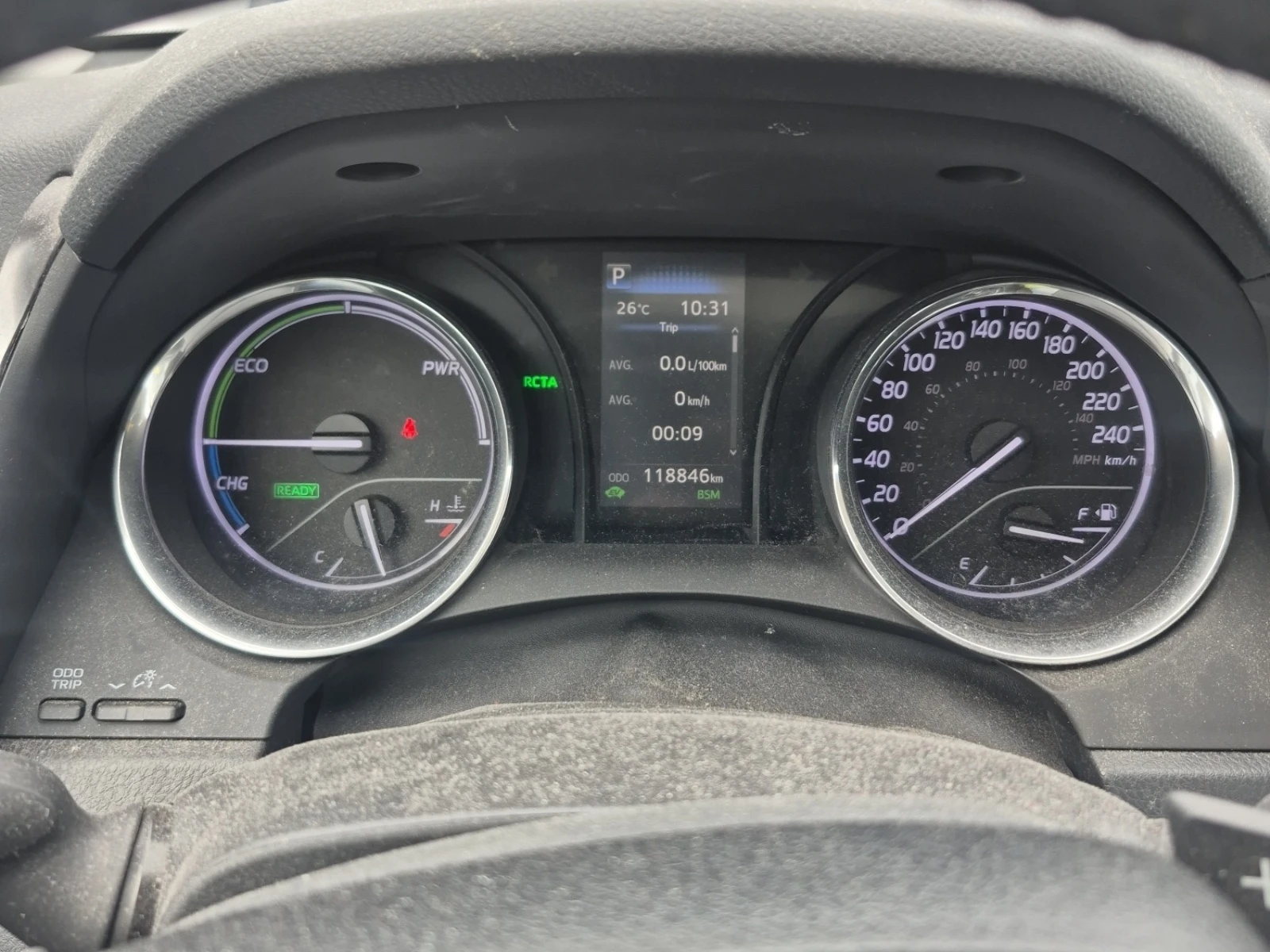 Toyota Camry HYBRID SE * * CARFAX * * АВТО КРЕДИТ * * , снимка 7 - Автомобили и джипове - 54856799