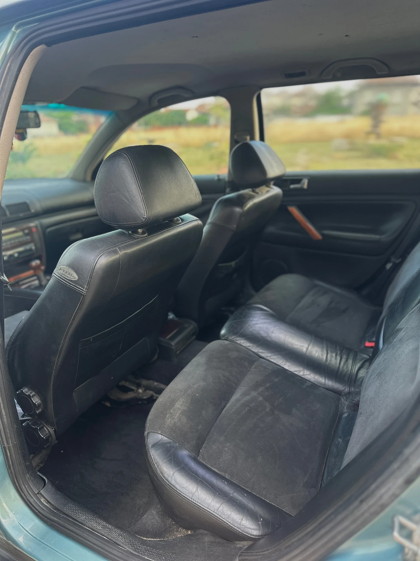 VW Passat 1.9 TDI, снимка 9 - Автомобили и джипове - 54982462