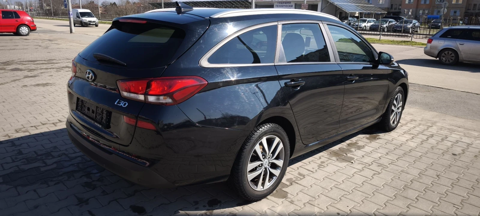Hyundai I30 1.6crdi evro 6b, снимка 7 - Автомобили и джипове - 55011354