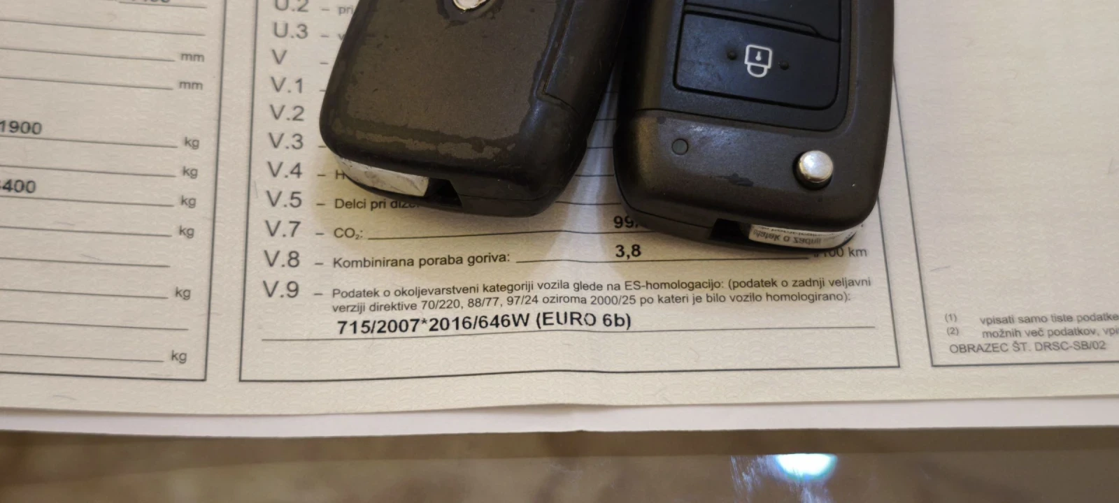 Hyundai I30 1.6crdi evro 6b, снимка 12 - Автомобили и джипове - 55011354