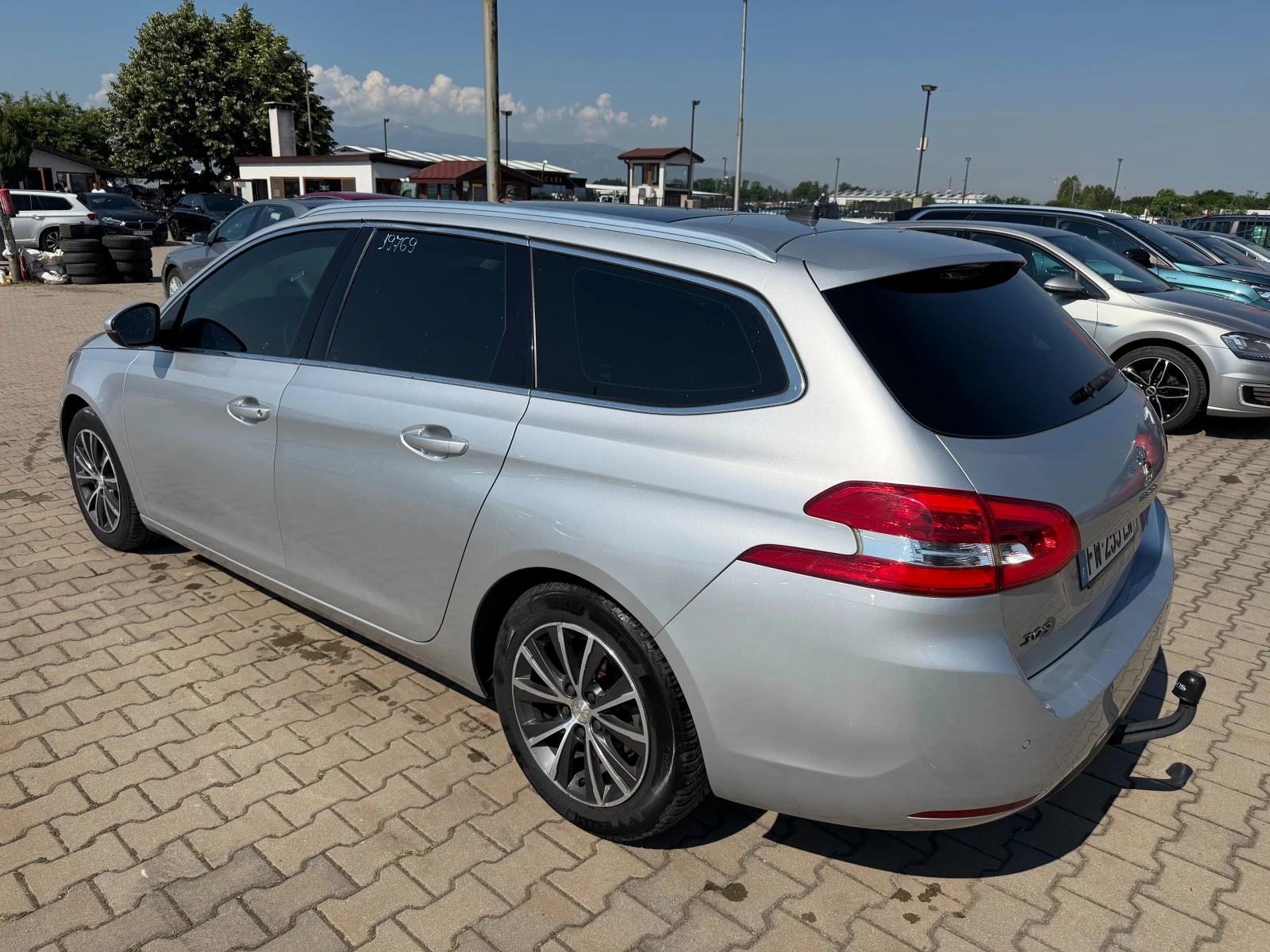 Peugeot 308 2.0HDI Allure AVTOMAT/NAVI/PANORAMA EURO 6, снимка 8 - Автомобили и джипове - 55059153