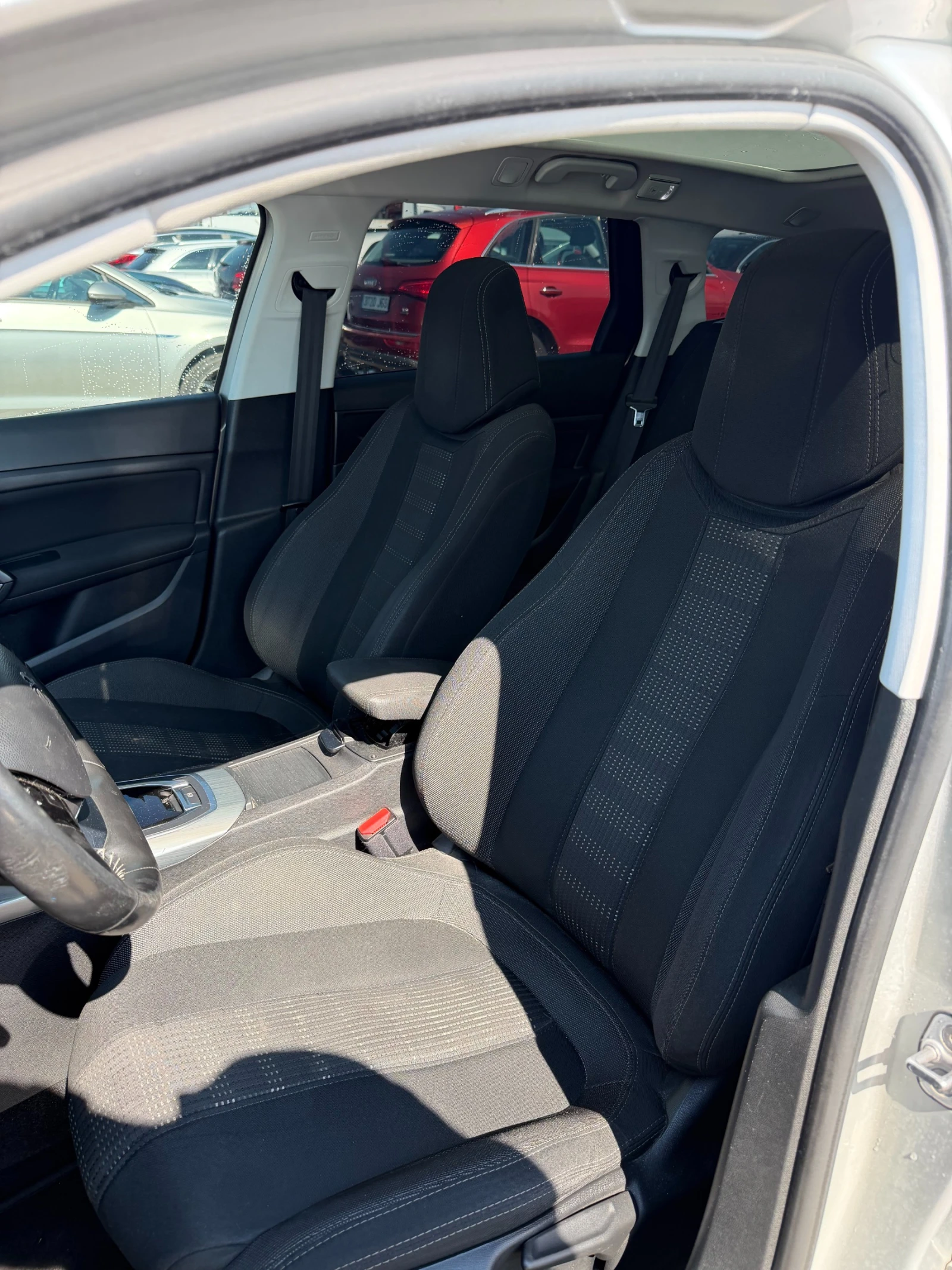 Peugeot 308 2.0HDI Allure AVTOMAT/NAVI/PANORAMA EURO 6, снимка 12 - Автомобили и джипове - 55059153