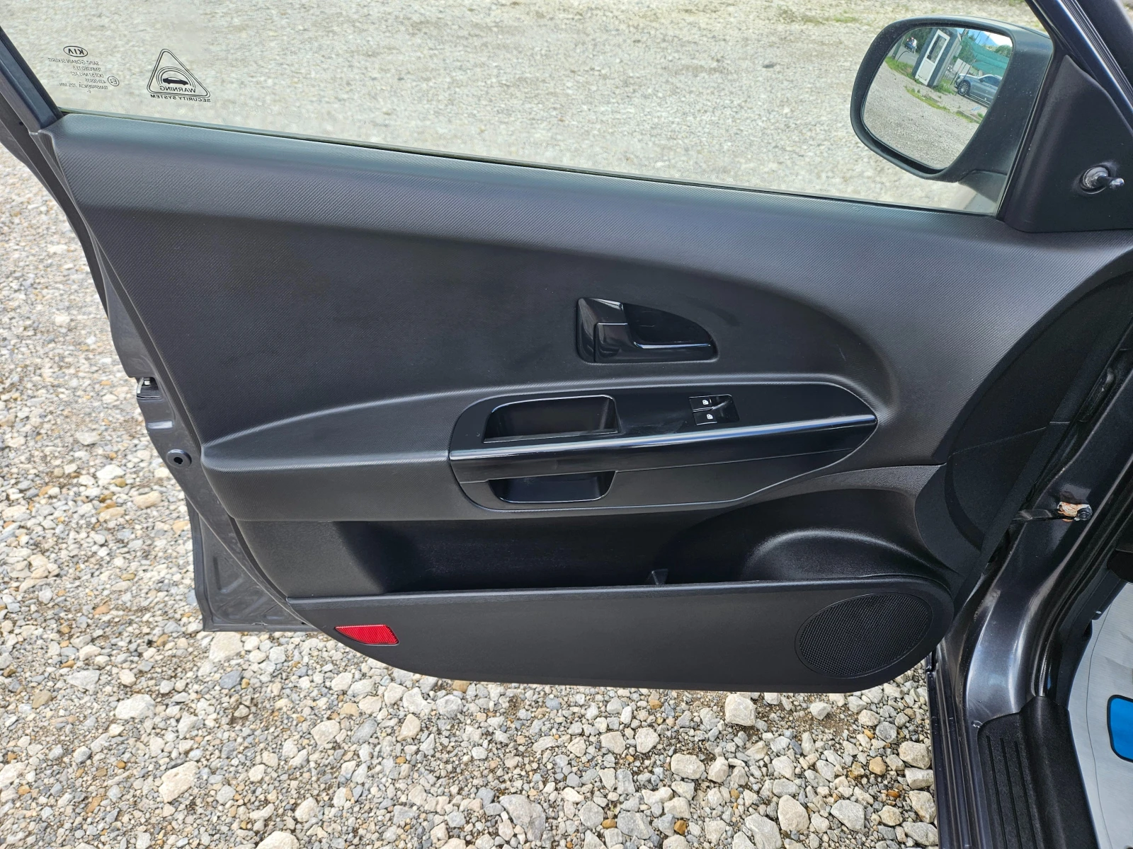 Kia Ceed 1.4 , снимка 9 - Автомобили и джипове - 55096468