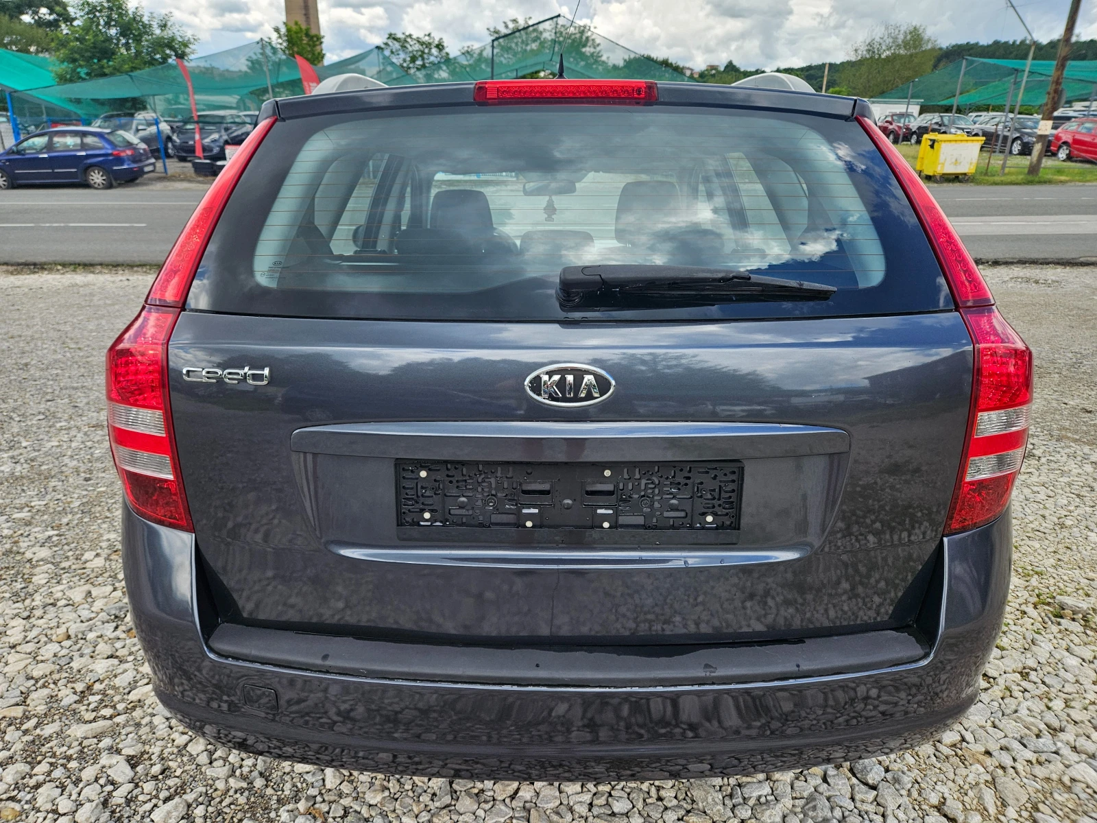 Kia Ceed 1.4 , снимка 5 - Автомобили и джипове - 55096468