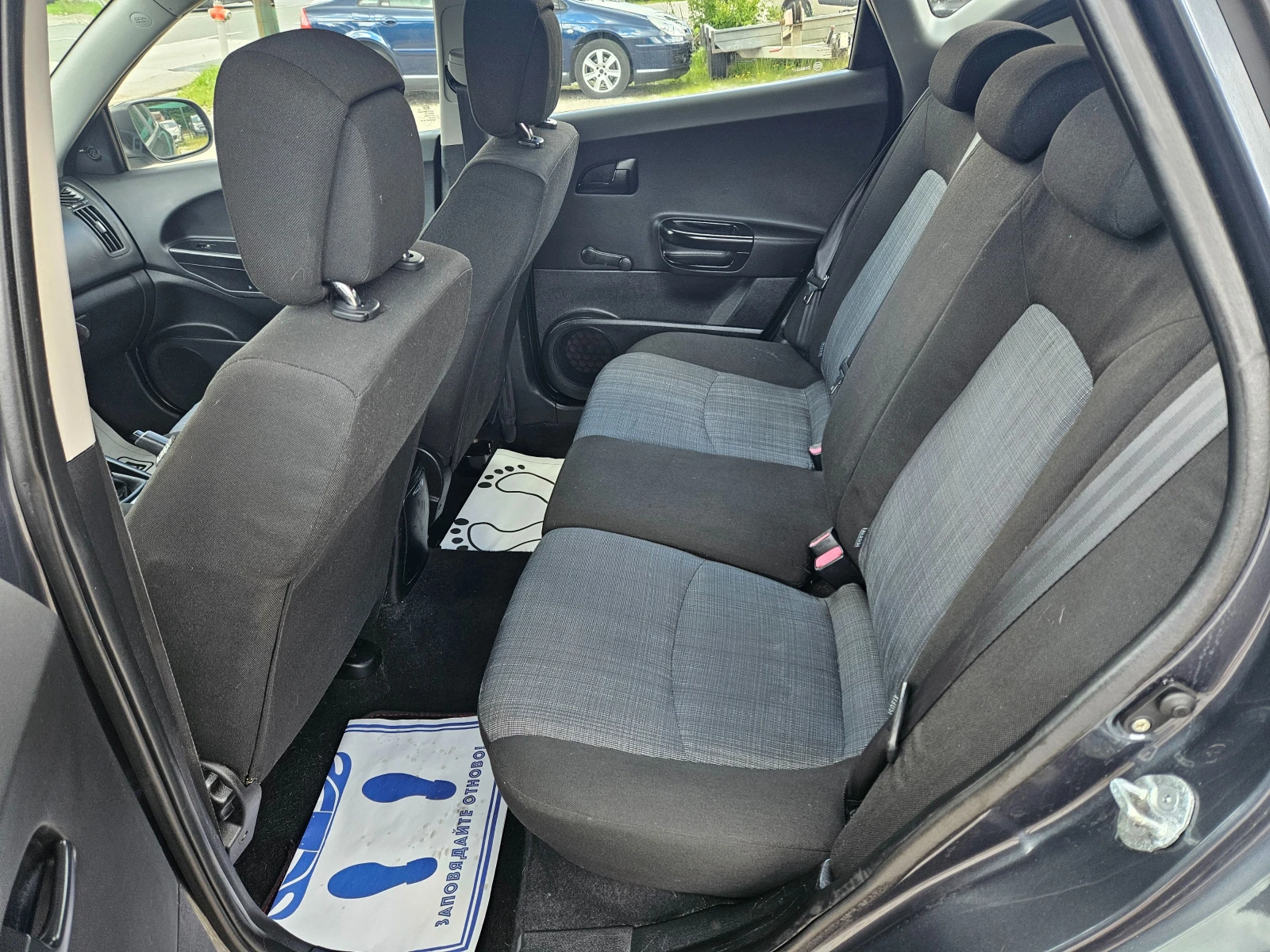 Kia Ceed 1.4 , снимка 11 - Автомобили и джипове - 55096468