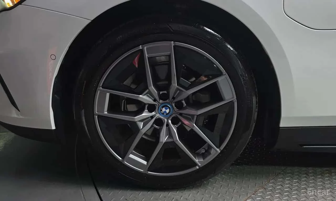 BMW 530E  ���� �� �� | Mobile.bg � ����������� 17