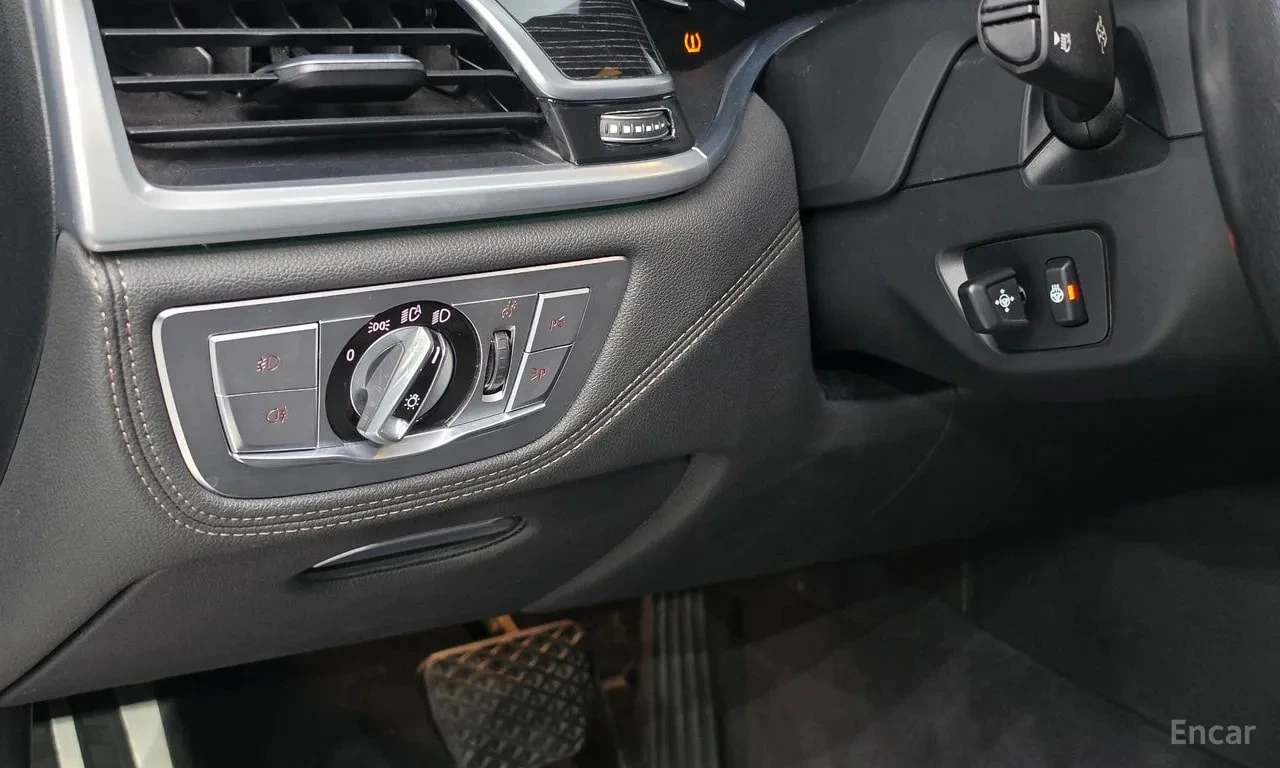 BMW 740 Li xDrive MSport Package / Всички екстри за модела, снимка 15 - Автомобили и джипове - 55949192