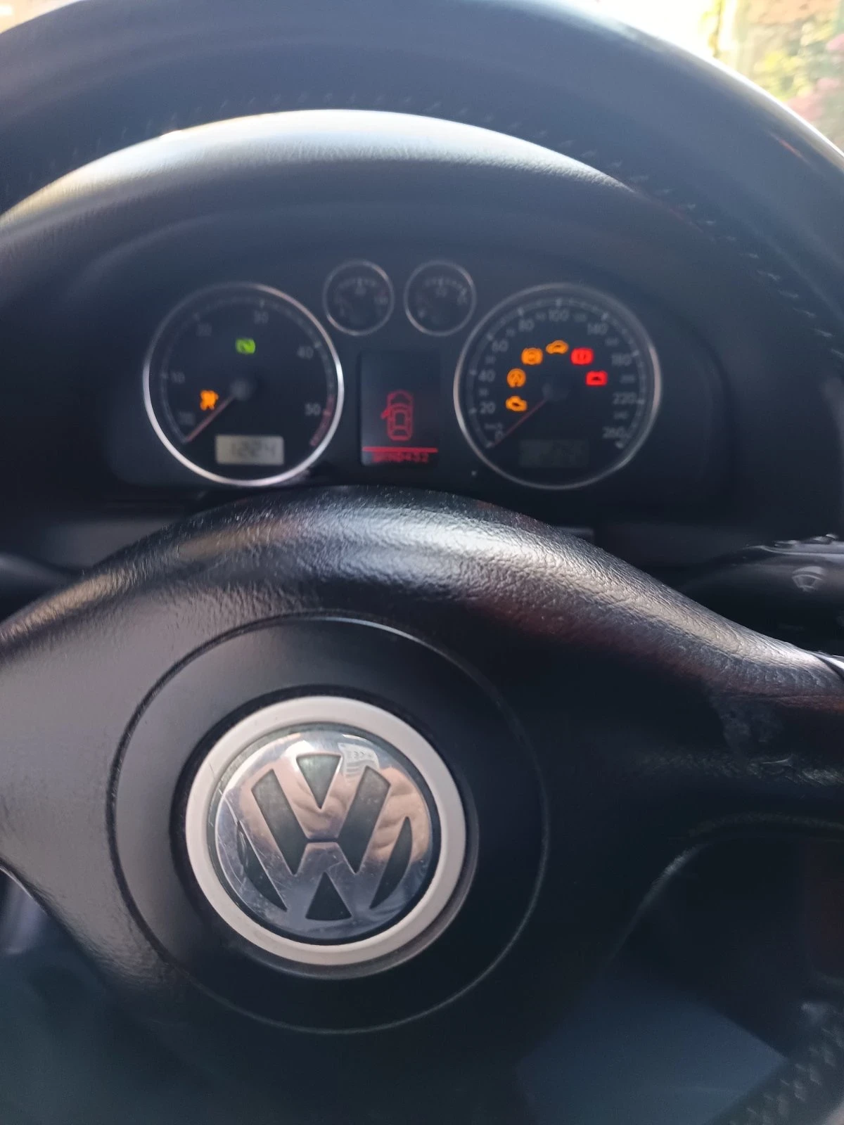 VW Passat, снимка 9 - Автомобили и джипове - 56649336