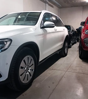 Обява за продажба на Mercedes-Benz GLC 250 4MATIC Сервизна история ~50 490 лв. - изображение 3