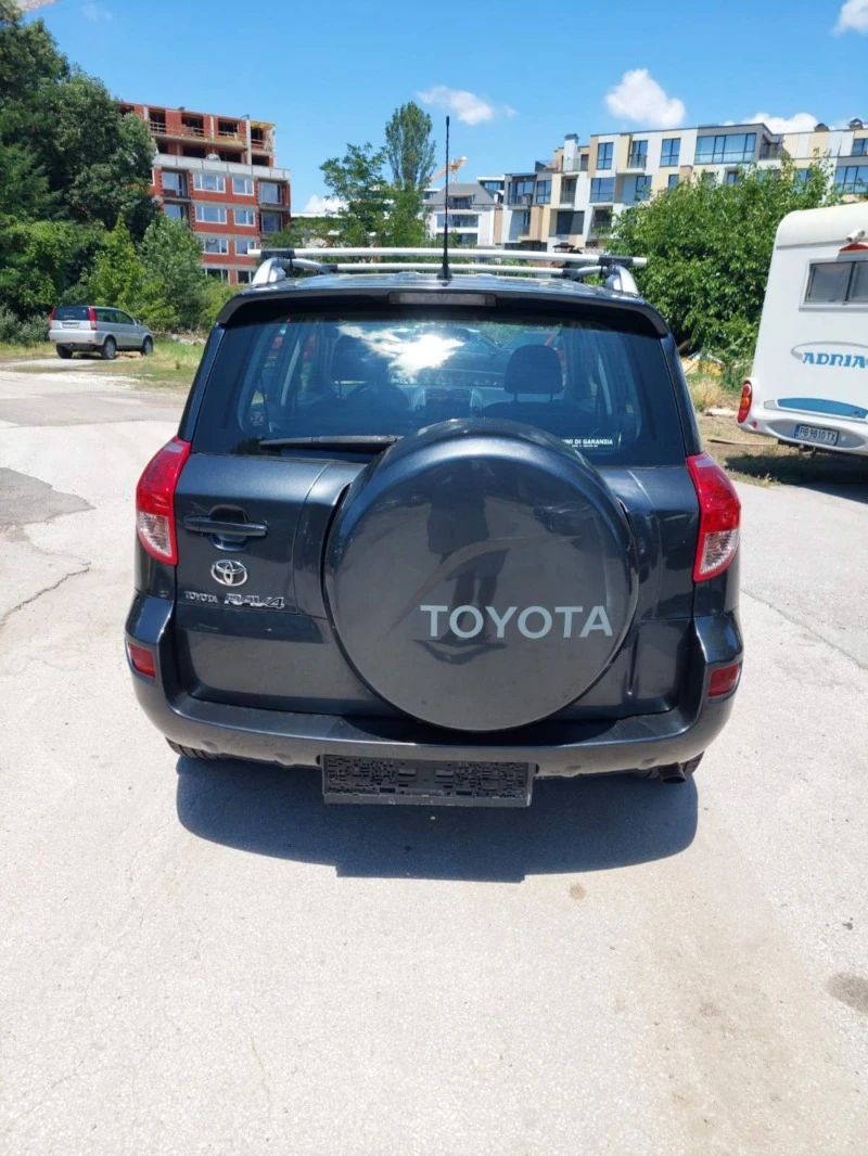 Toyota Rav4 Джип, снимка 6 - Автомобили и джипове - 45322324