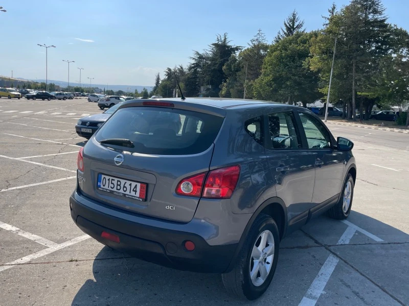 Nissan Qashqai 2.0///4x4///TOP, снимка 8 - Автомобили и джипове - 46571402