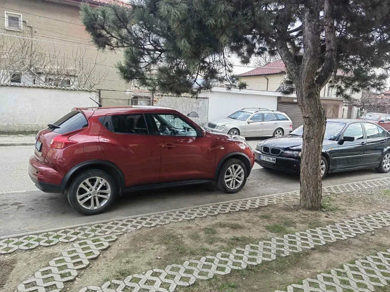 Nissan Juke, снимка 2 - Автомобили и джипове - 47764230