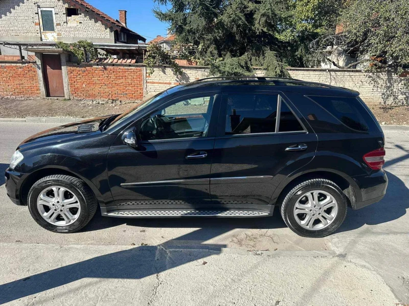 Mercedes-Benz ML 320, снимка 3 - Автомобили и джипове - 47931300