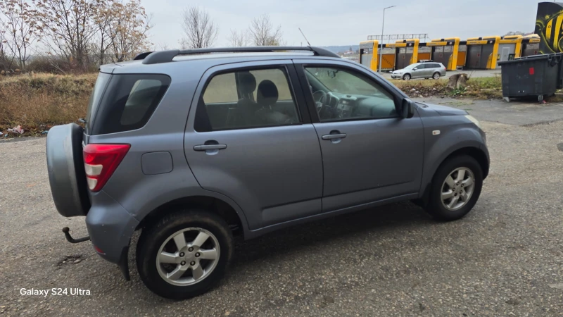 Daihatsu Terios 1.5i газ автомат 4х4, снимка 8 - Автомобили и джипове - 48228456