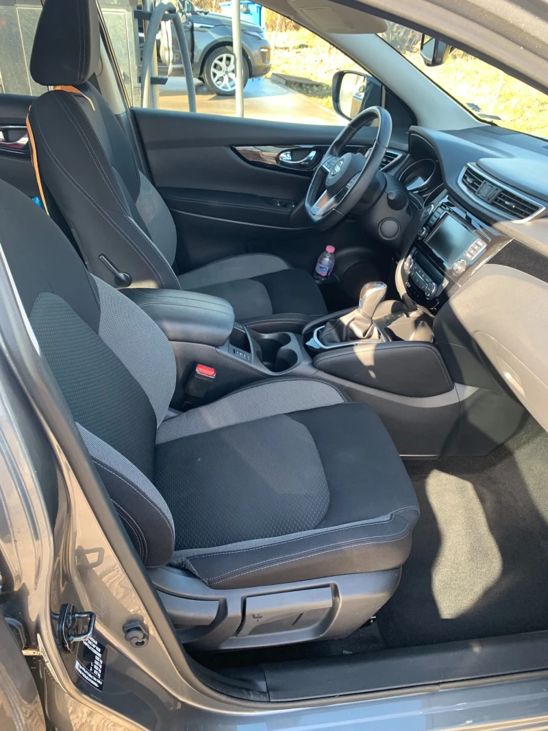 Nissan Qashqai 1.3 DDT 160 DCT N-CONNECTA PLUS в гаранция, снимка 9 - Автомобили и джипове - 49095167