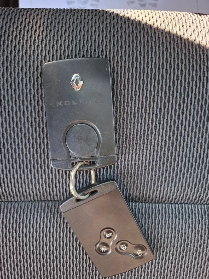 Renault Koleos 2, 0CDI Италия , снимка 12 - Автомобили и джипове - 50300880