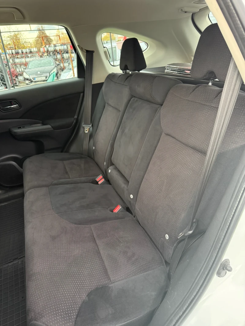 Honda Cr-v 2.2D 150к.с.  Швейцария, снимка 11 - Автомобили и джипове - 52502380
