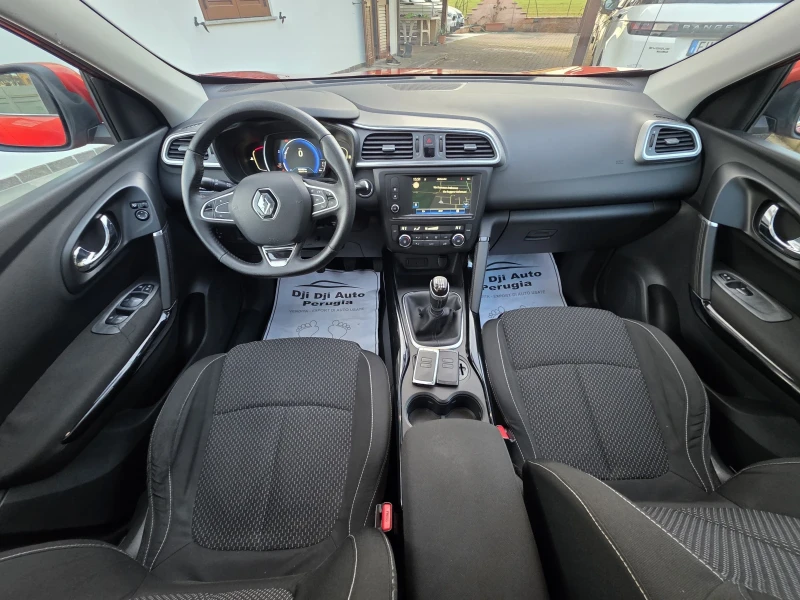 Renault Kadjar 1.5DCI EURO6B , снимка 7 - Автомобили и джипове - 52967262