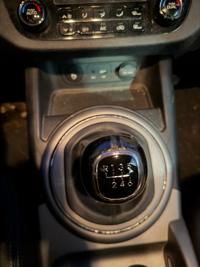 Kia Sportage 1.7CRDI тип мотор D4FD, снимка 7 - Автомобили и джипове - 53141333