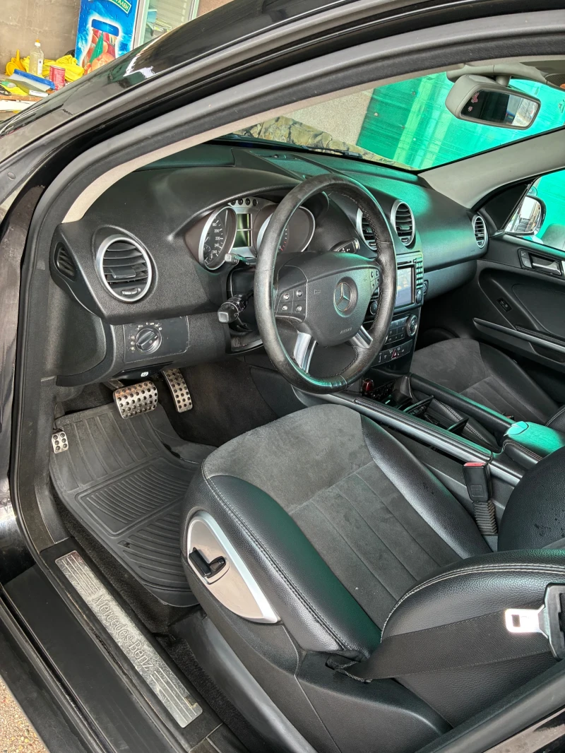 Mercedes-Benz ML 280  AIRMATIC , снимка 12 - Автомобили и джипове - 53513419