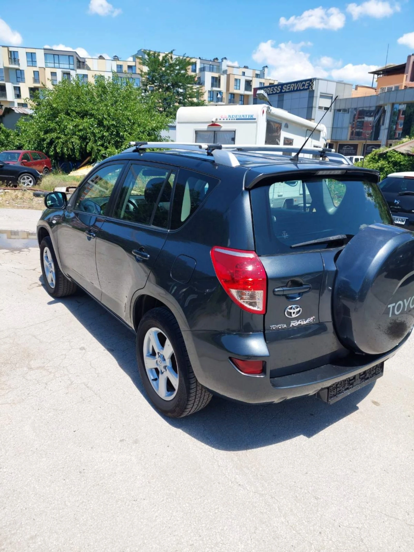 Toyota Rav4 Джип - изображение 7