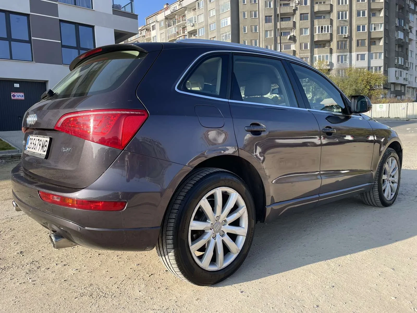 Audi Q5 2.0 БЕНЗИН - изображение 4