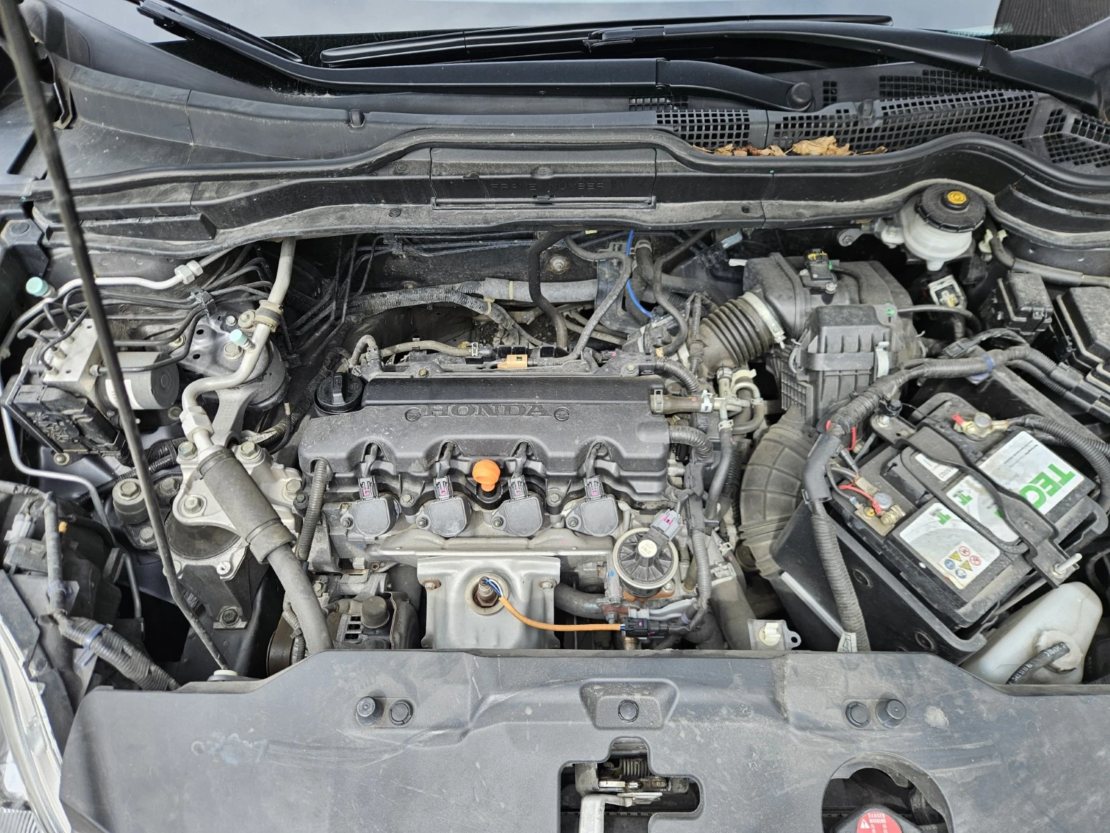 Honda Cr-v 2.0i-VTEC 4x4 Facelift - изображение 9