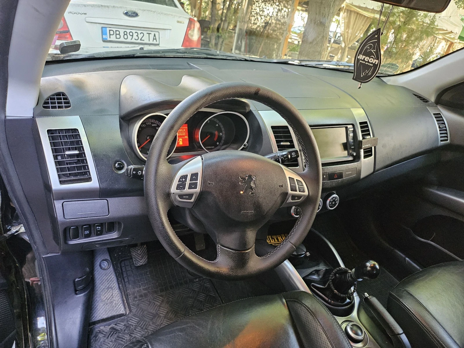 Peugeot 4007 2.0 - изображение 3