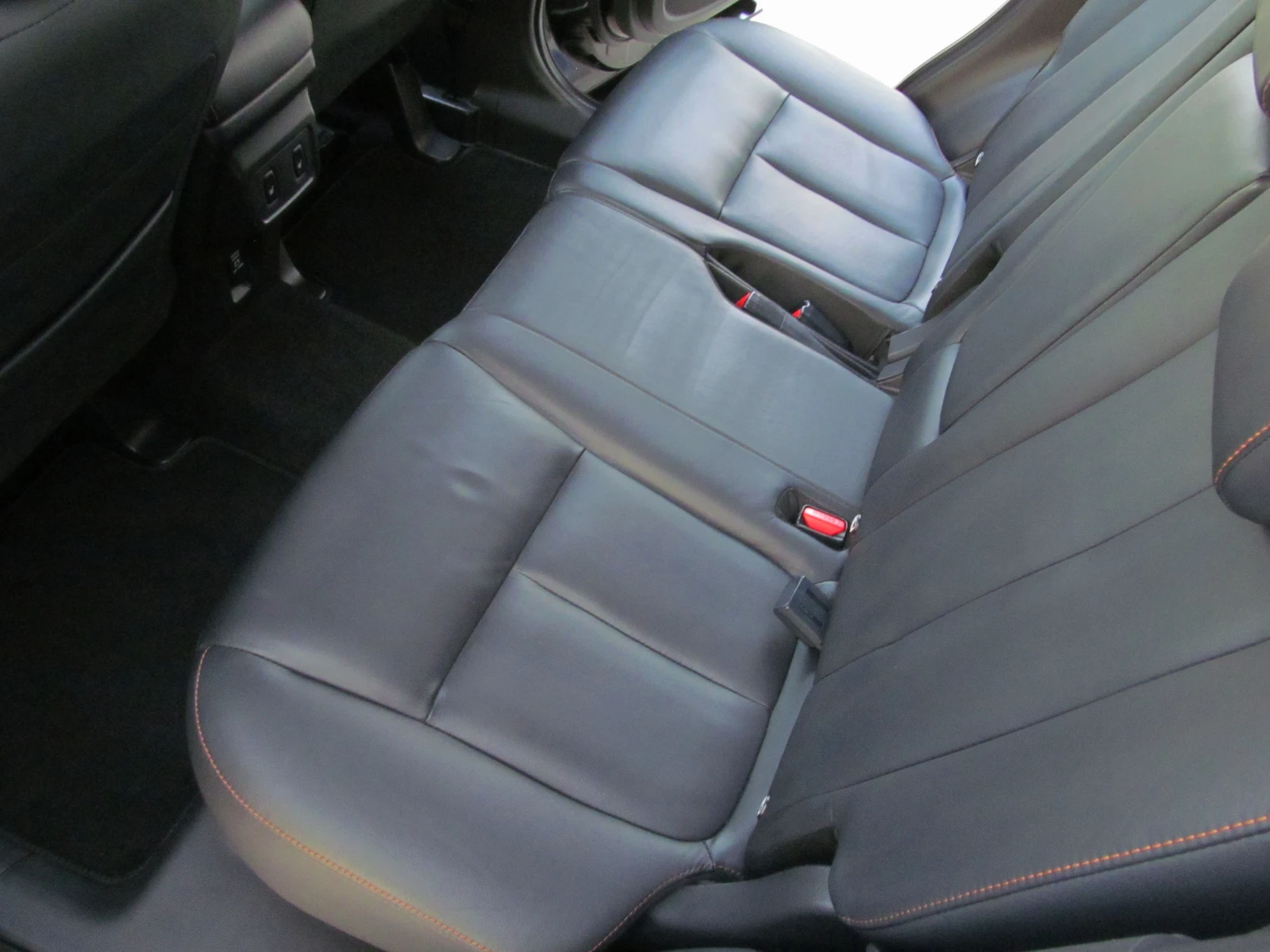 Mitsubishi Eclipse Cross 1.5T/SWISS DIAMOND EDITION/S-AWC/  | Mobile.bg   13