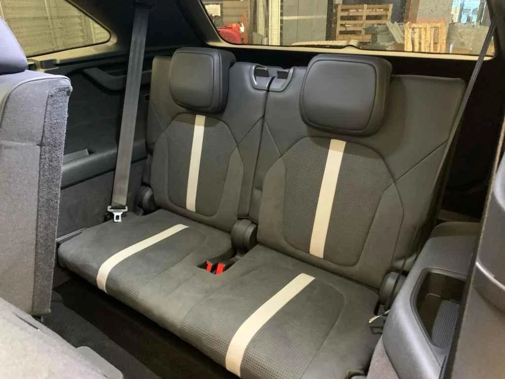 Skoda Kodiaq 2.0 TDI 4X4 SPORTLINE PANORAMA MATRIX 7-МЕСТЕН, снимка 14 - Автомобили и джипове - 53586665