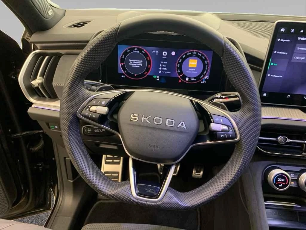 Skoda Kodiaq 2.0 TDI 4X4 SPORTLINE PANORAMA MATRIX 7-МЕСТЕН, снимка 6 - Автомобили и джипове - 53586665