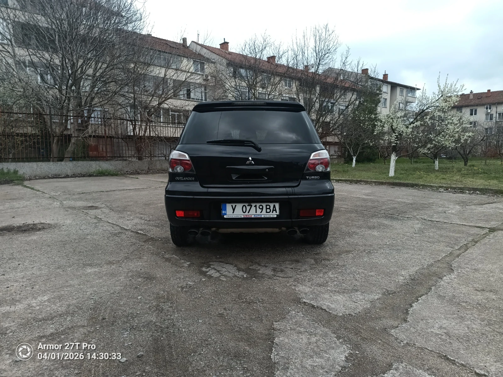 Mitsubishi Outlander, снимка 3 - Автомобили и джипове - 54059178