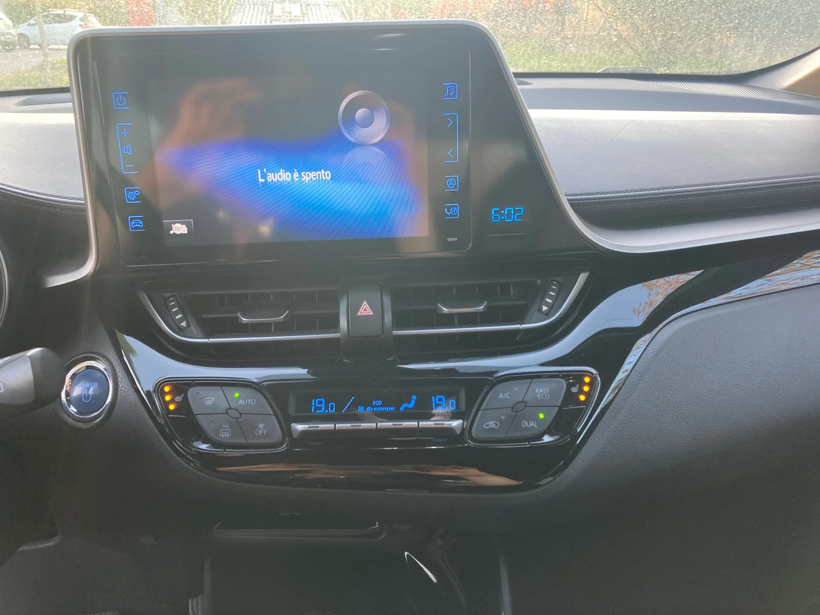 Toyota C-HR Hibrid 172000km Full FULL , снимка 13 - Автомобили и джипове - 54241039