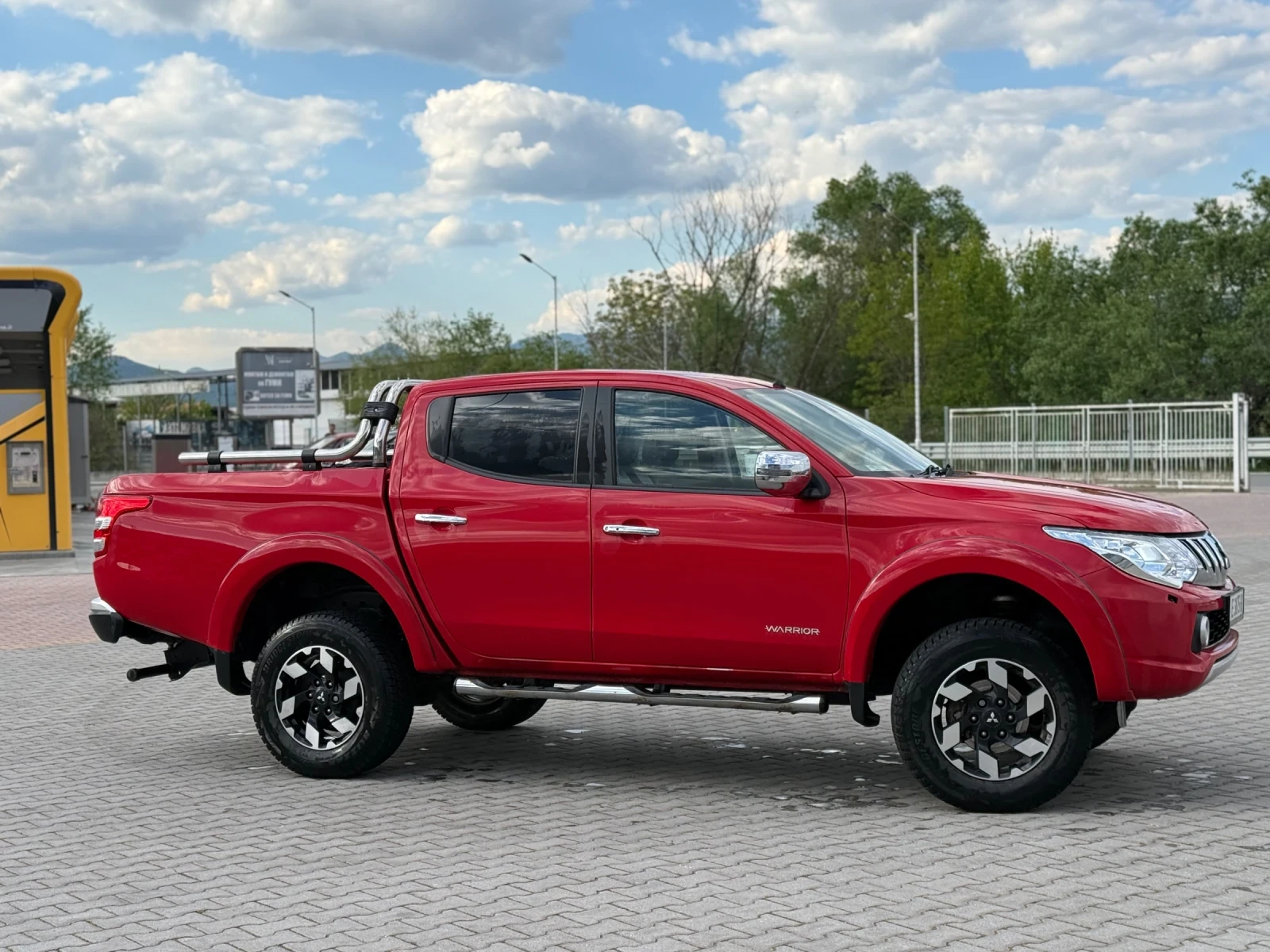 Mitsubishi L200, снимка 5 - Автомобили и джипове - 54440563